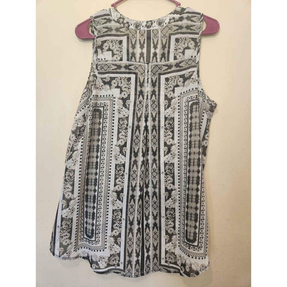 Eyeshadow Womens Black White Floral Tile Print Sleeveless Chiffon Blouse Large - Picture 2 of 9